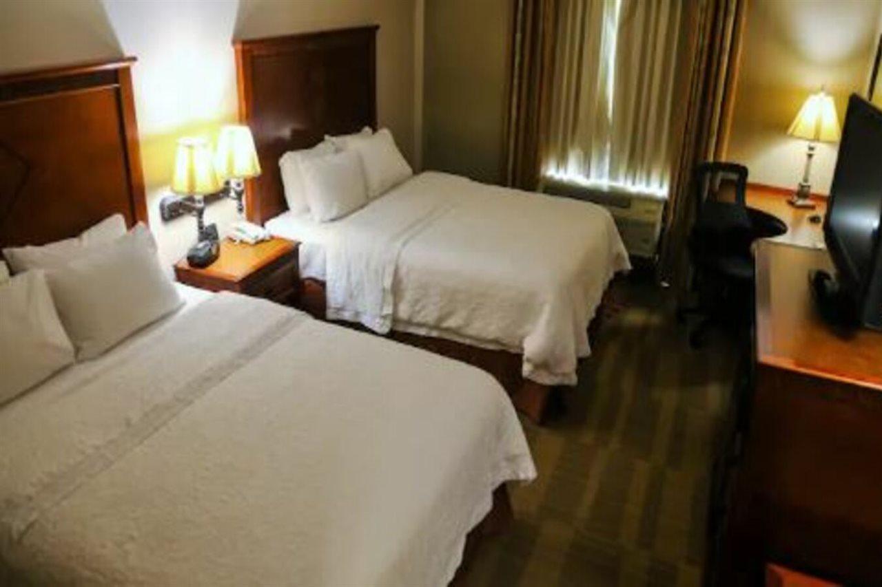 Hampton Inn & Suites Mccomb Bagian luar foto