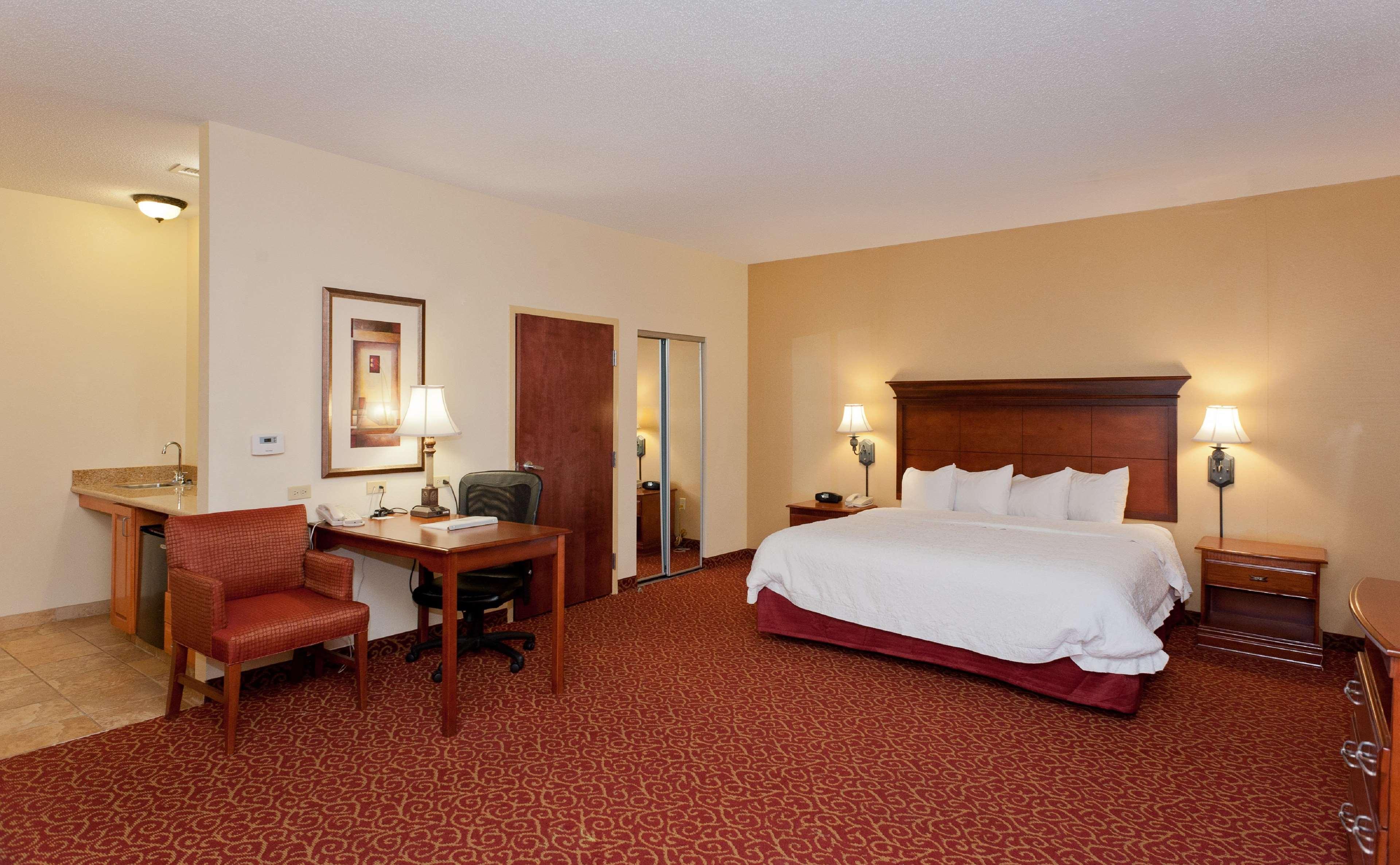 Hampton Inn & Suites Mccomb Bagian luar foto