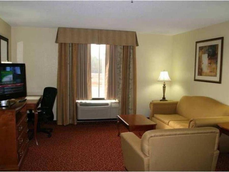 Hampton Inn & Suites Mccomb Bagian luar foto
