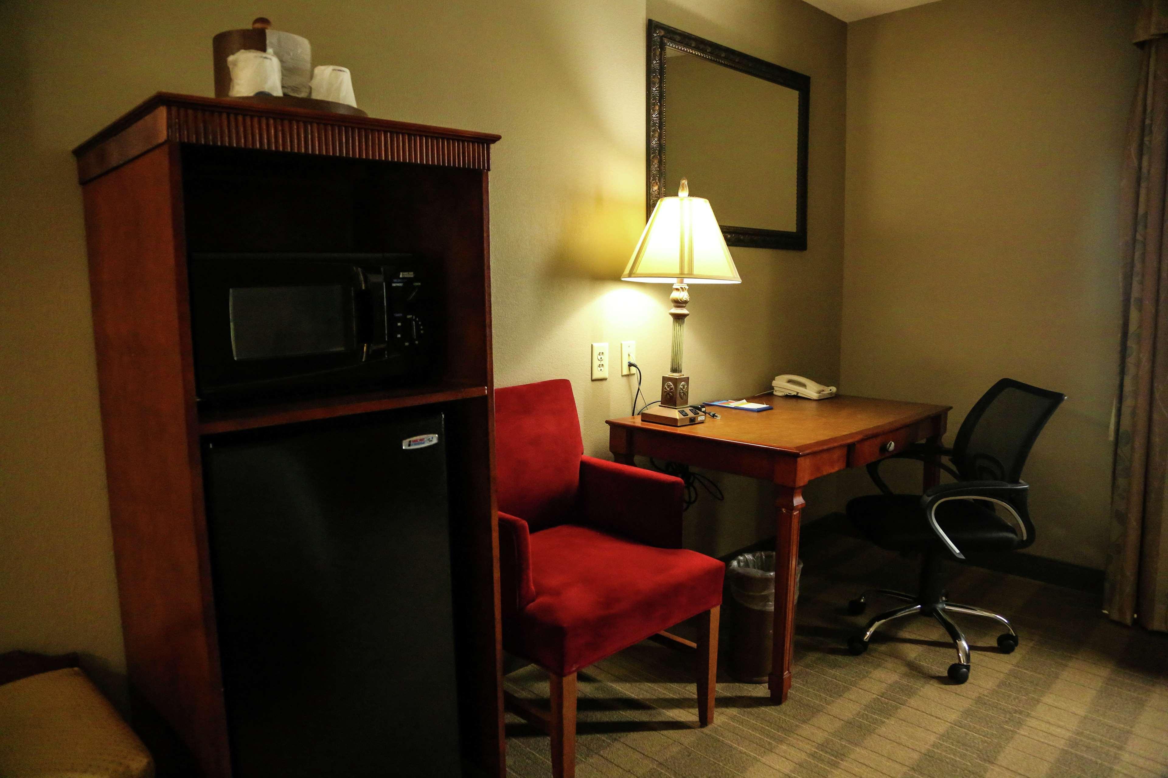 Hampton Inn & Suites Mccomb Bagian luar foto