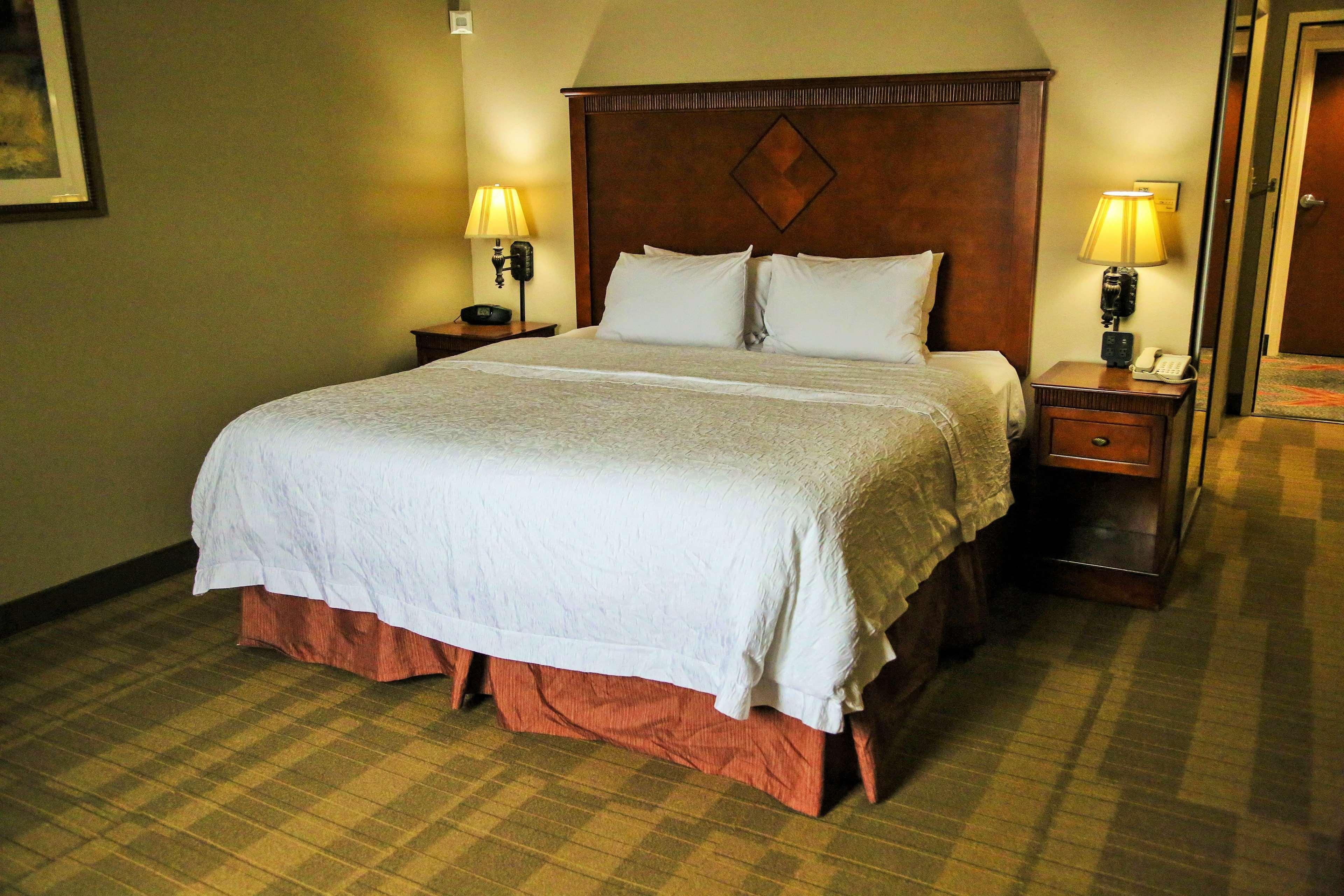Hampton Inn & Suites Mccomb Bagian luar foto