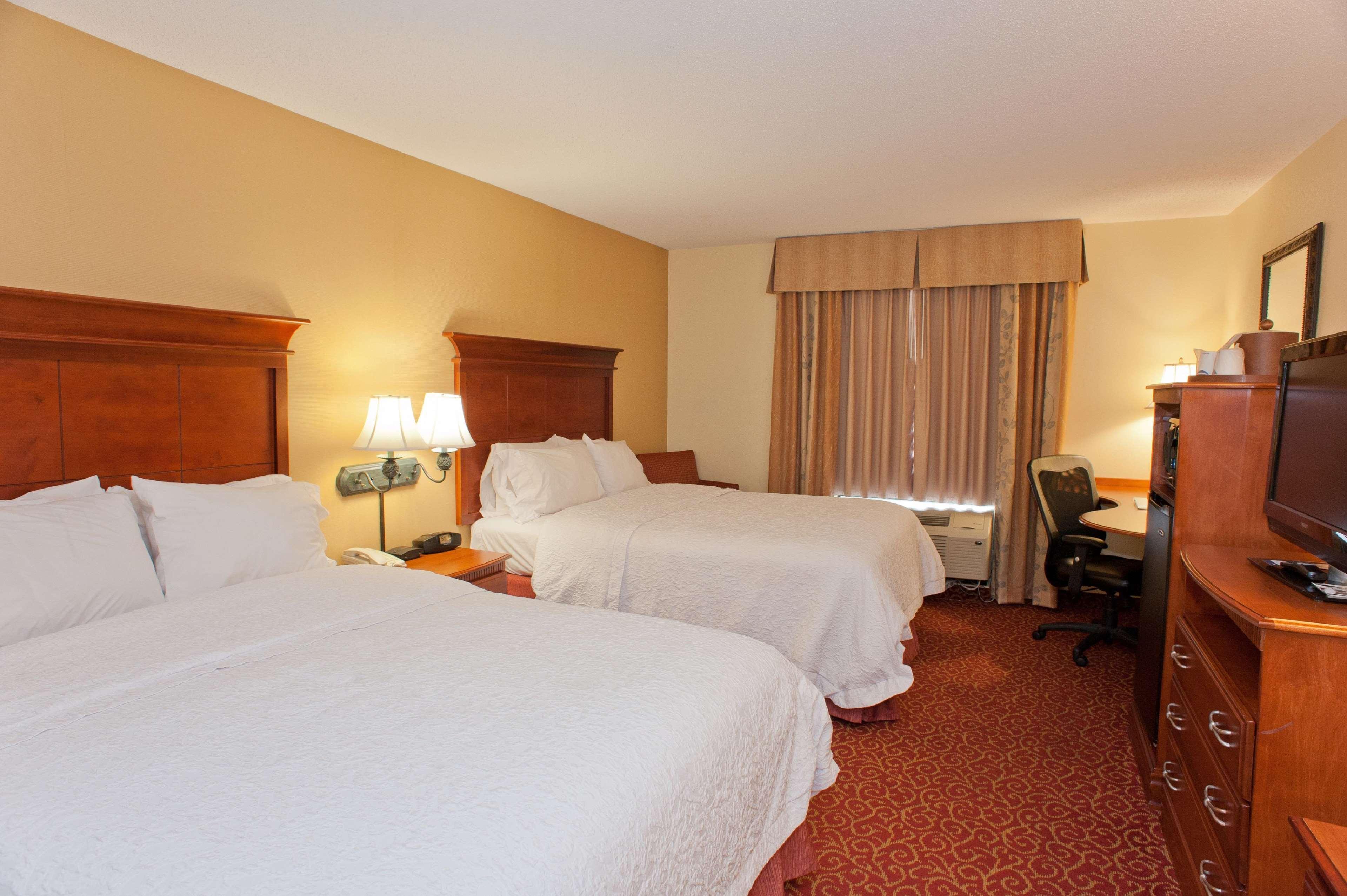 Hampton Inn & Suites Mccomb Bagian luar foto