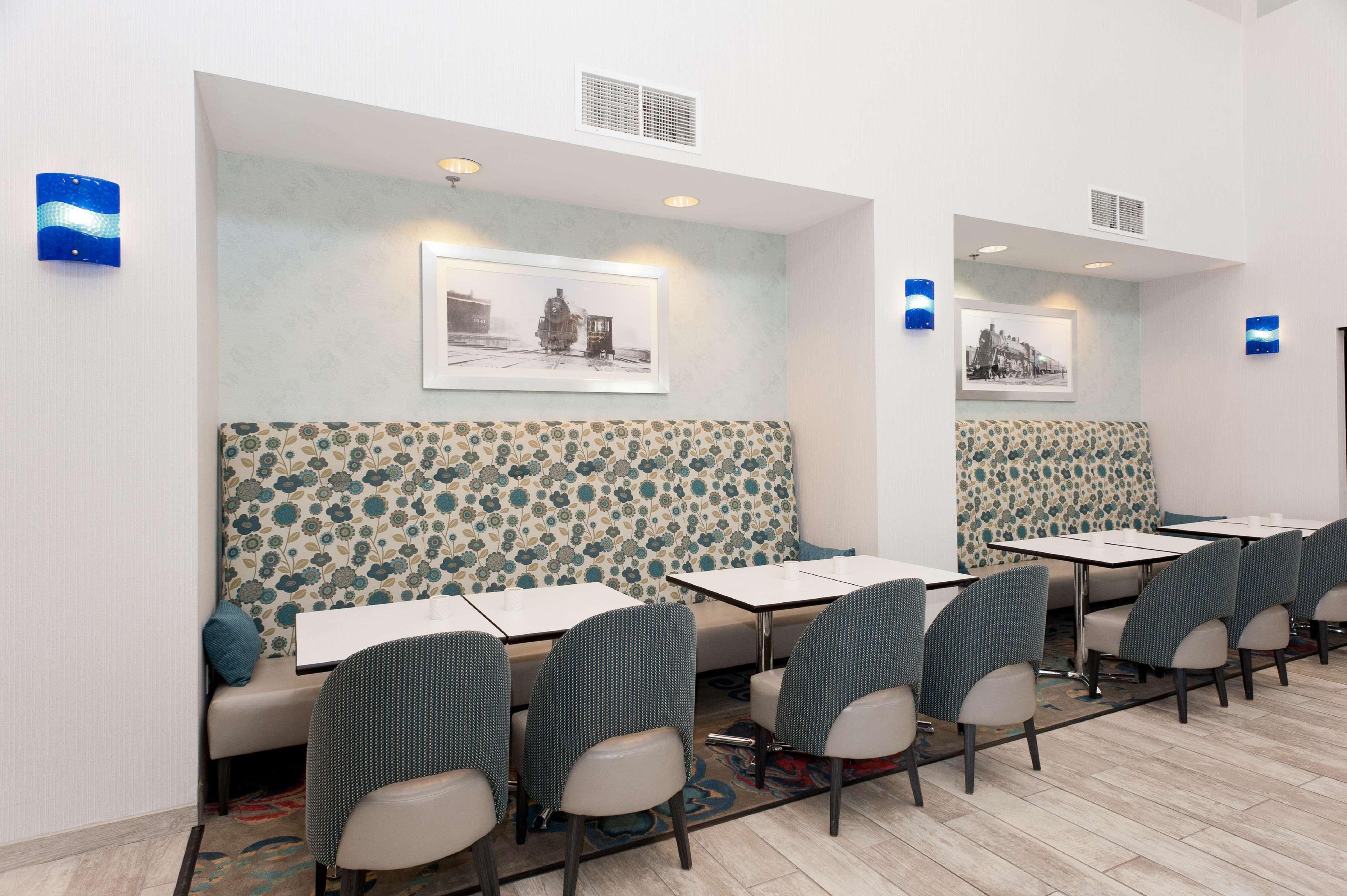 Hampton Inn & Suites Mccomb Bagian luar foto