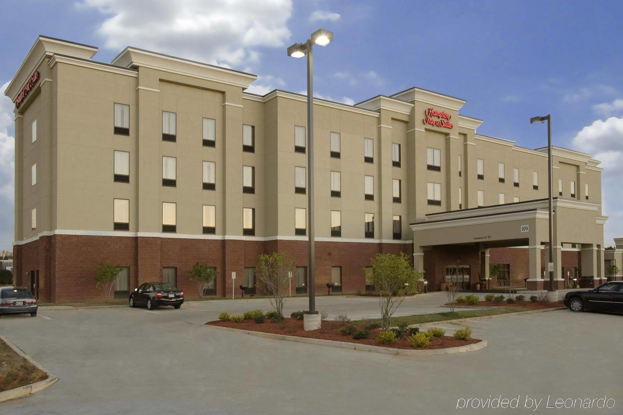 Hampton Inn & Suites Mccomb Bagian luar foto
